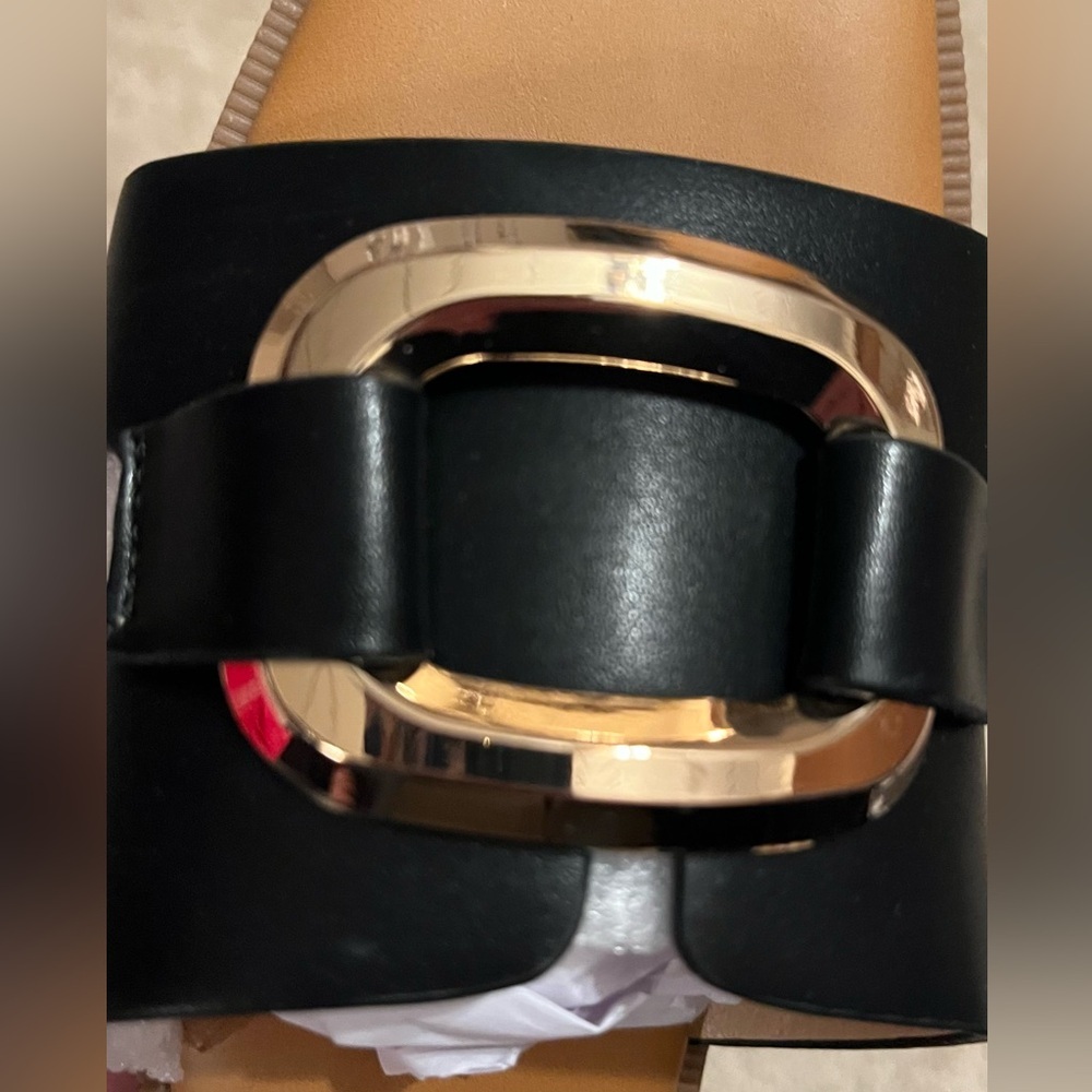 YTSKJ Black & Gold Slide Sandals Size 8 NIB Square Toe - Picture 4 of 5